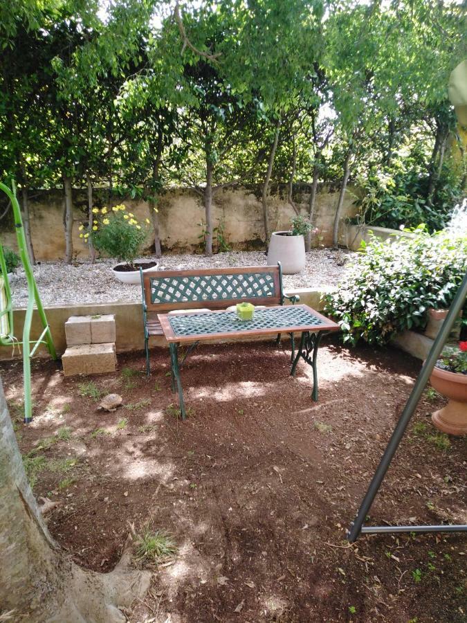 Apartment Mirana With Garden And Free Parking Zadar Exterior photo